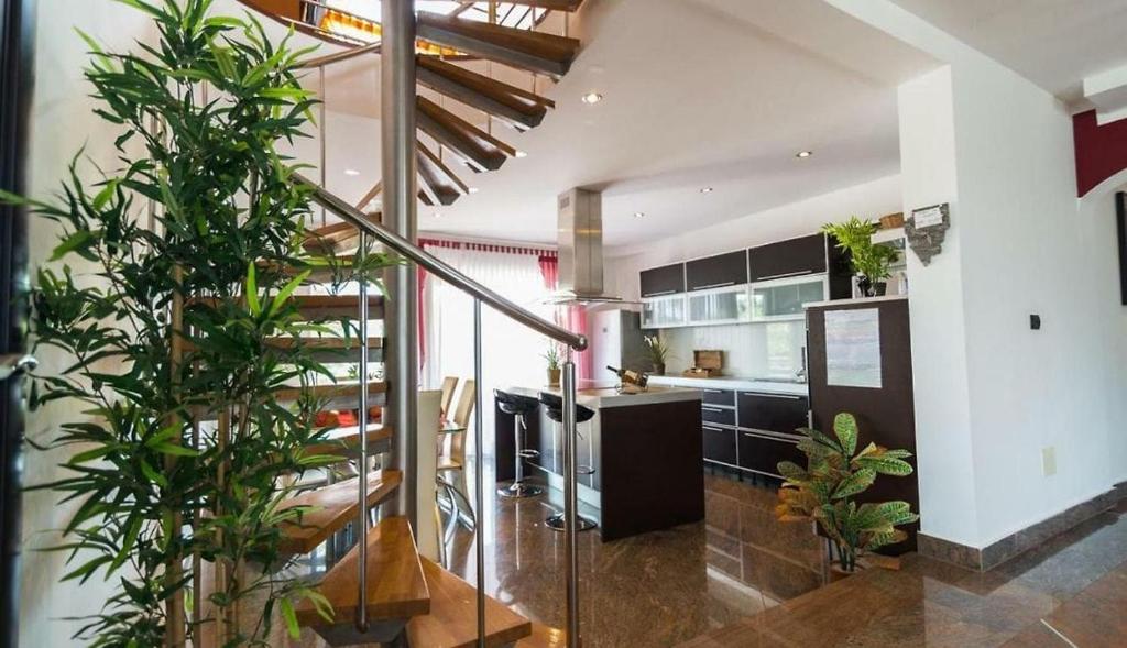 Villa Filip - Private Pool & Gym room 4