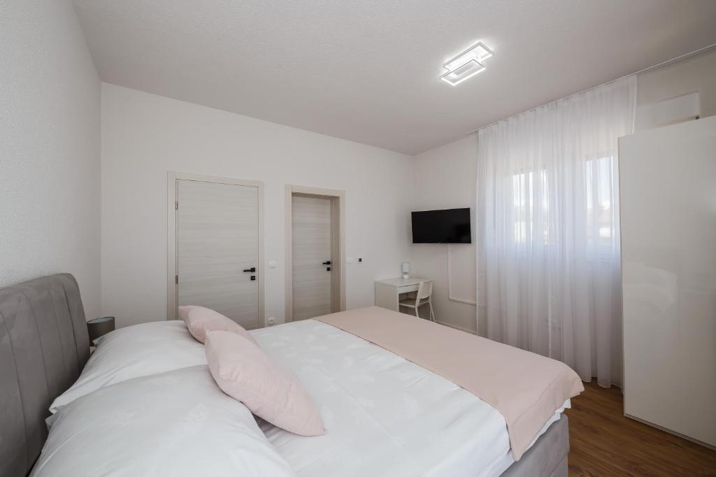Villa Luka room 6