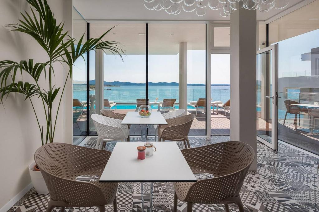 Dedaj Resort - Villa Tina room 2