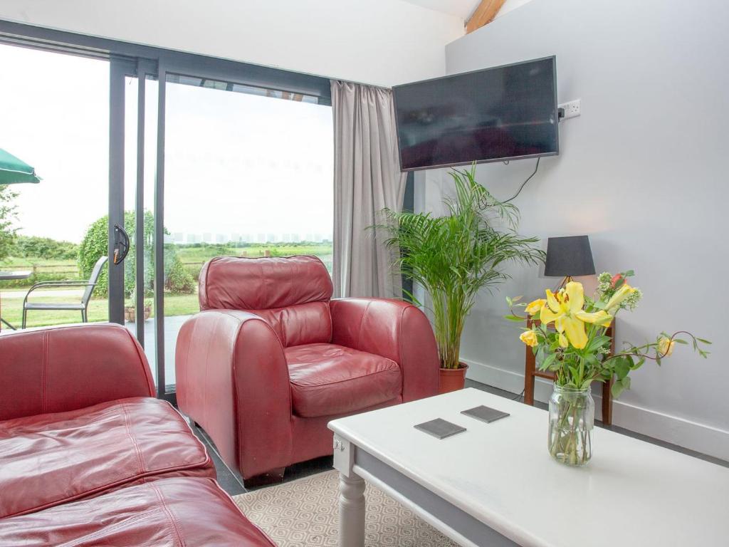 The Walled Garden room 1