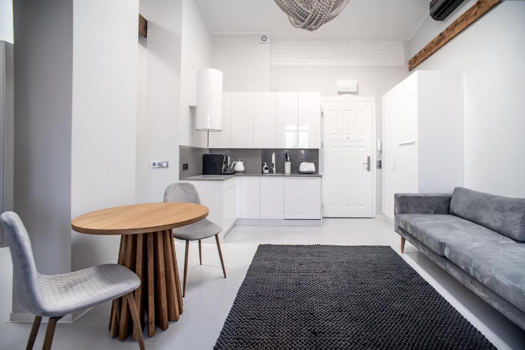 Wilda Nova room 2
