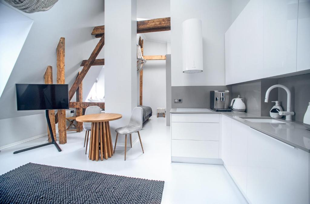 Wilda Nova room 3