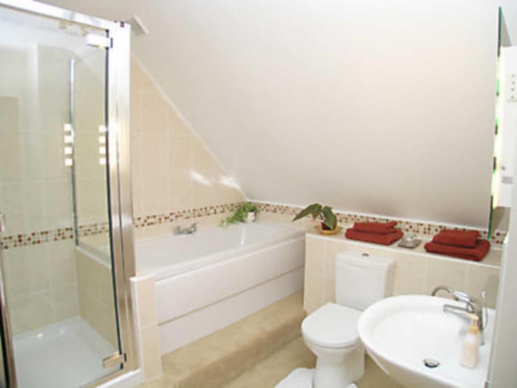 Woodlands room 4