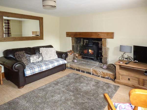 Woods View Cottage room 3
