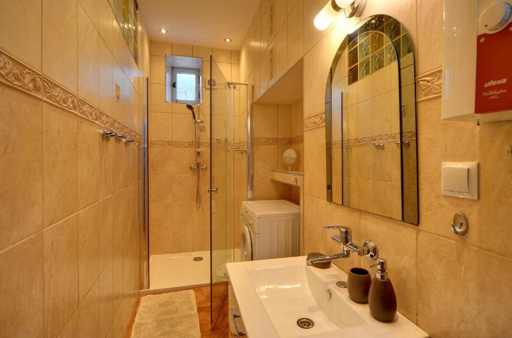 Apart-Invest Apartament Błaszko room 1