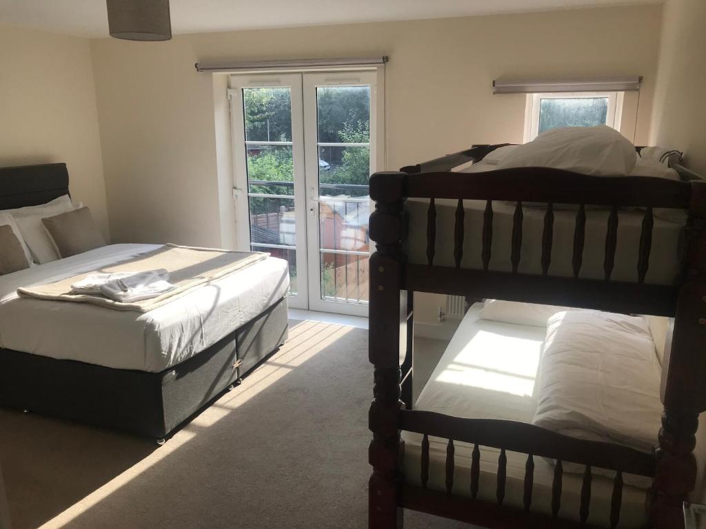 YBC Court, Aldershot room 2