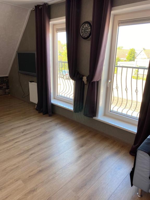 Zoutelande,modern verblijf bij de zee room 1