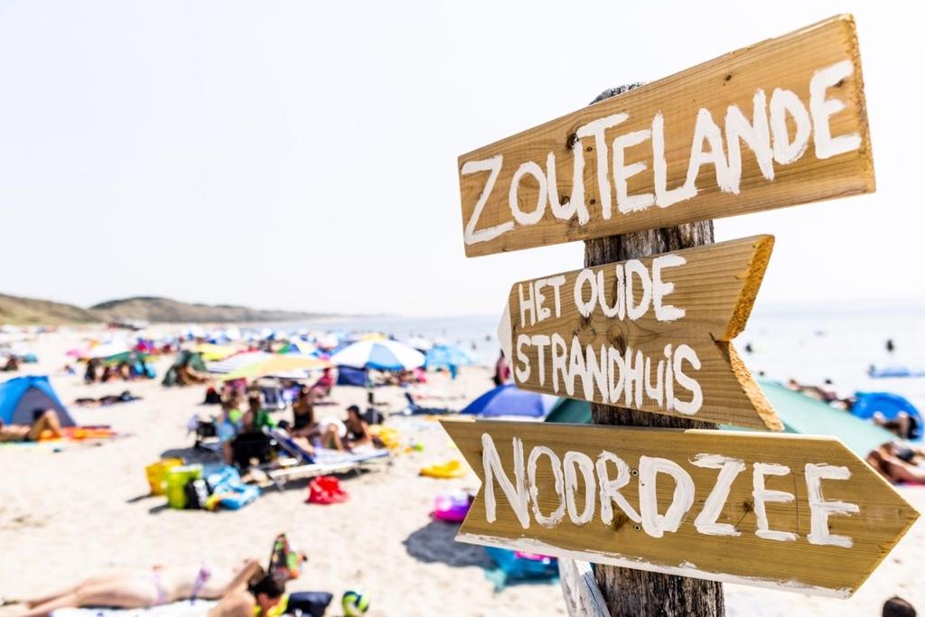 Zoutelande,modern verblijf bij de zee room 5